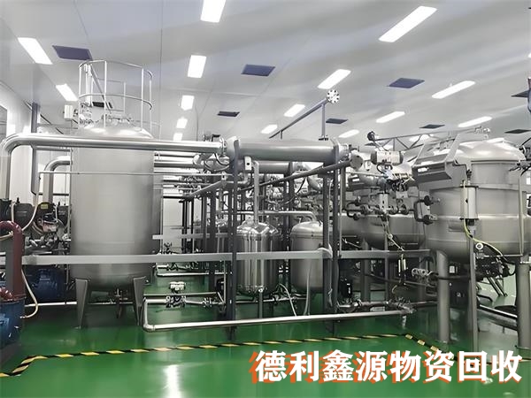 天津回收制药设备，制药生产设备回收，药厂设备回收